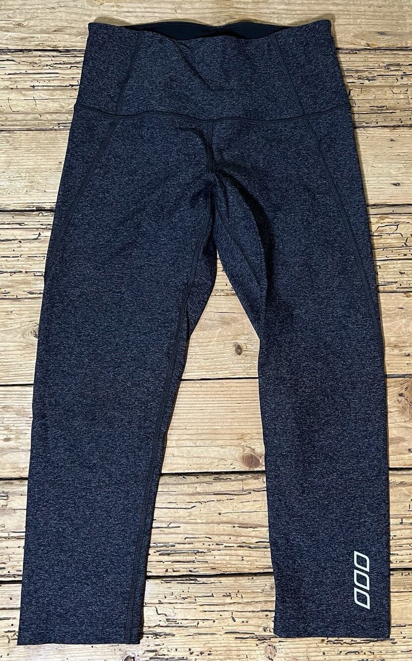 Lorna Jane Women’s Size S Gray Capri Leggings - NWOT